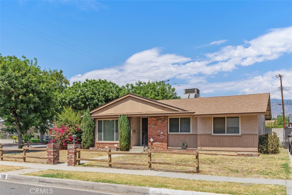 1106 E Alexander Avenue