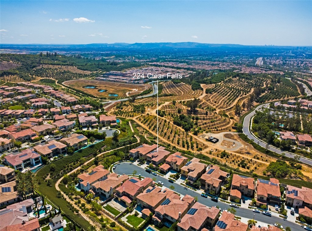 224 Clear Falls