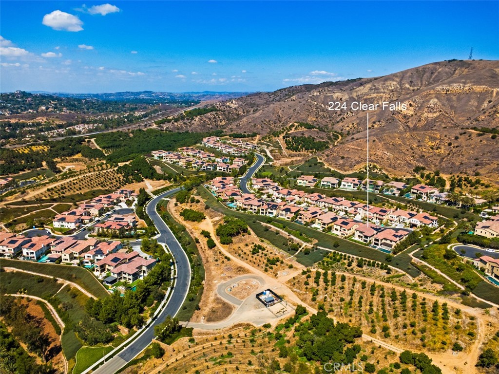 224 Clear Falls