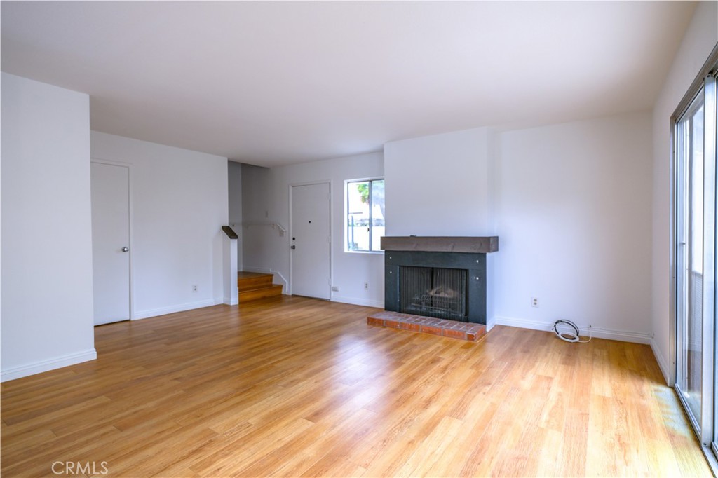 27594 Starrise Lane