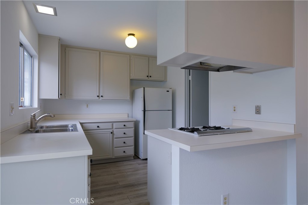27594 Starrise Lane