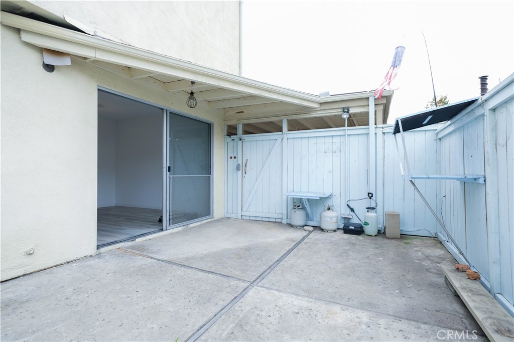 27594 Starrise Lane