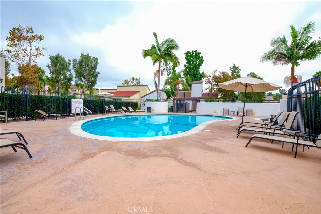 27594 Starrise Lane