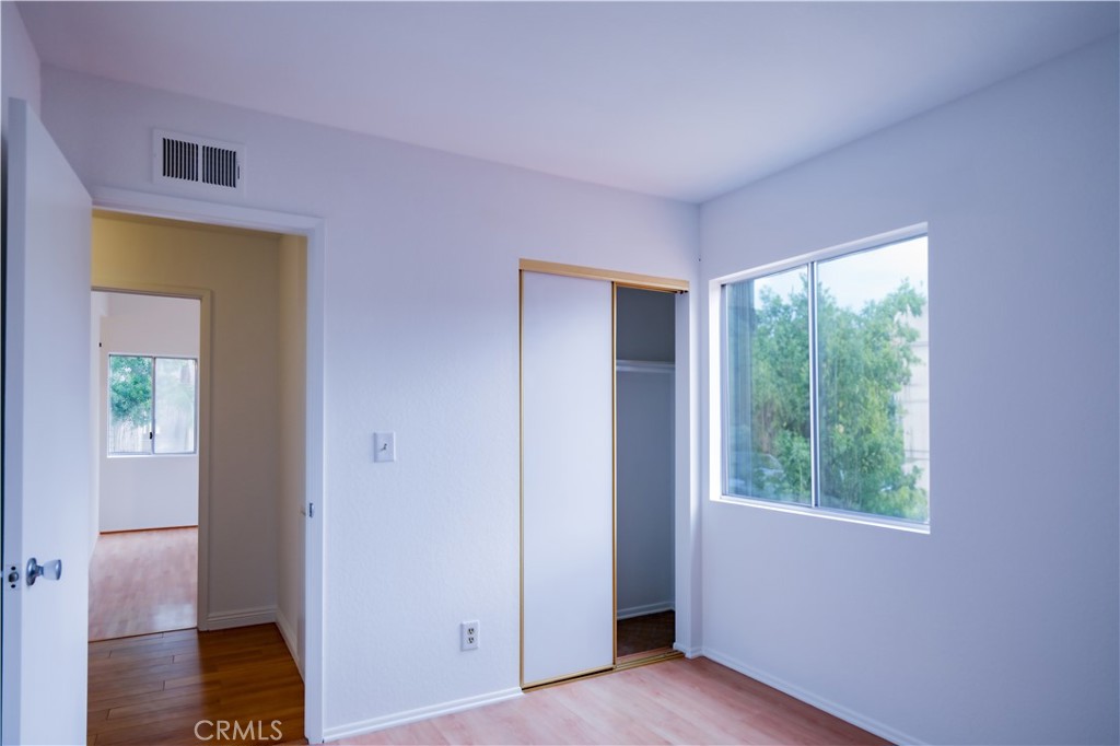 27594 Starrise Lane