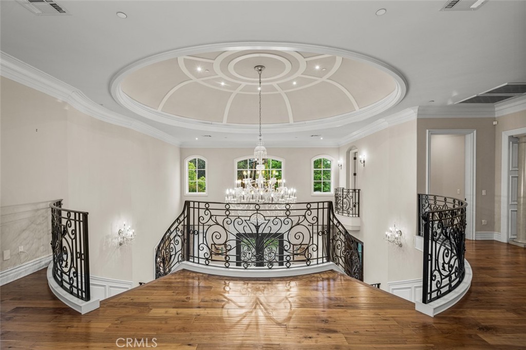 1122 S Santa Anita Avenue