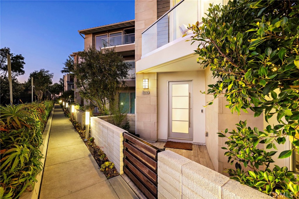 5512 Seashore