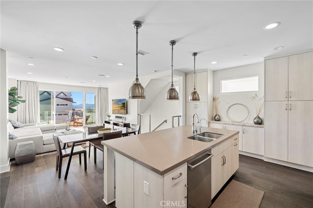5512 Seashore