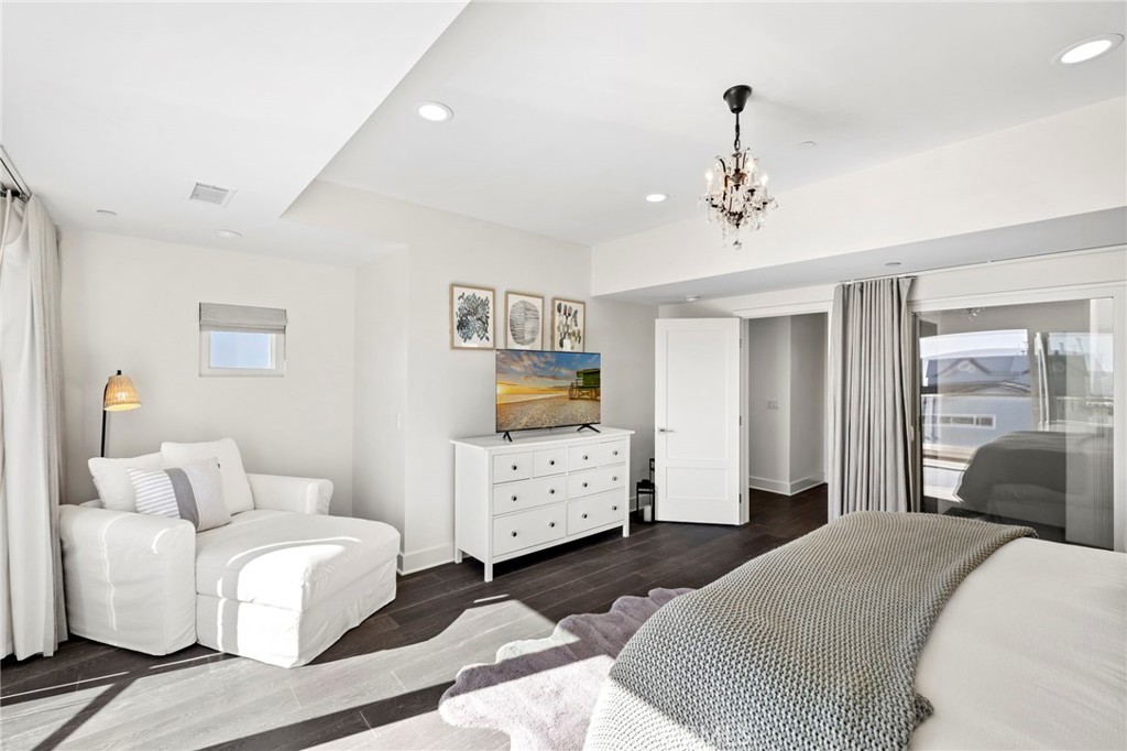 5512 Seashore