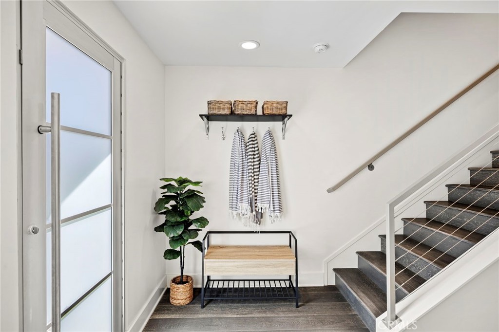 5512 Seashore