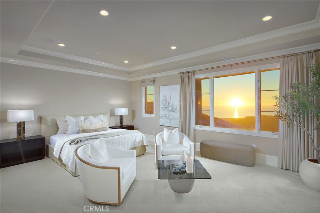 11 Spinnaker