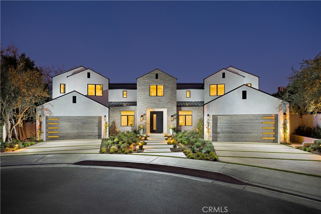 76 Hillcrest Lane
