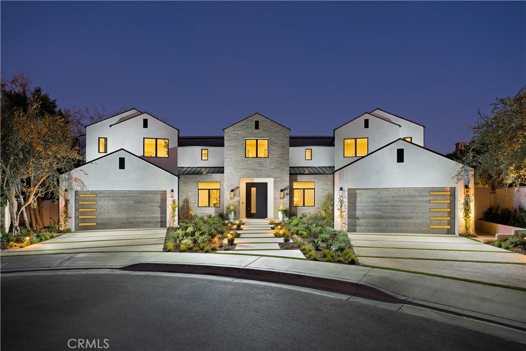 76 Hillcrest Lane