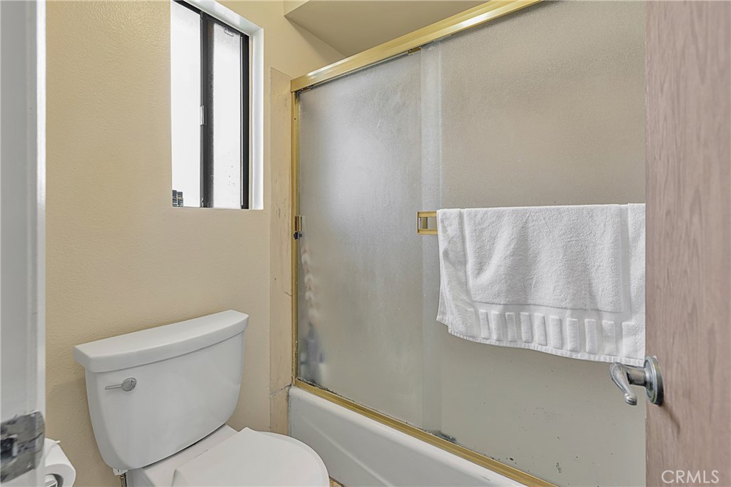 107 S Helberta Avenue 4