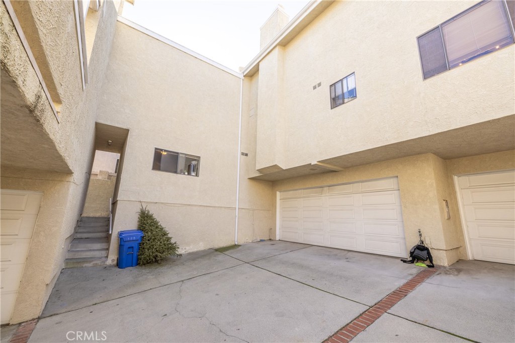 107 S Helberta Avenue 4