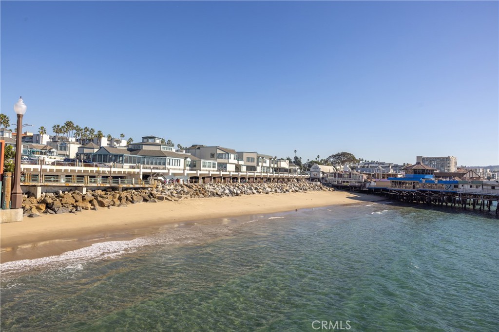 107 S Helberta Avenue 4