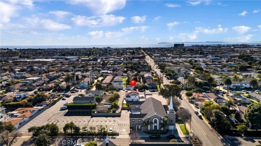 308 E 18th Street