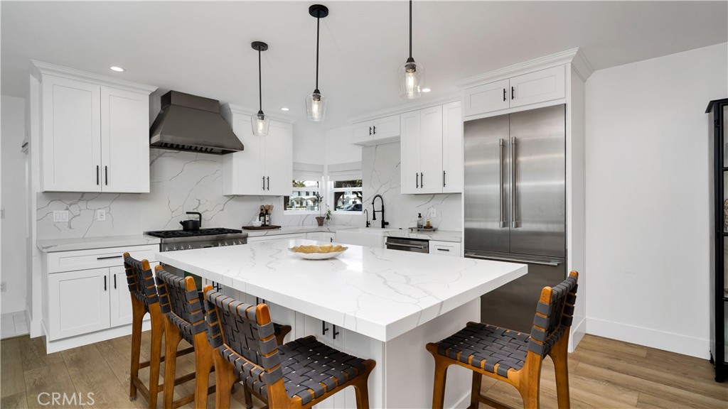308 E 18th Street