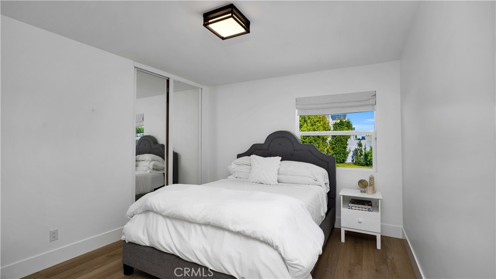 308 E 18th Street