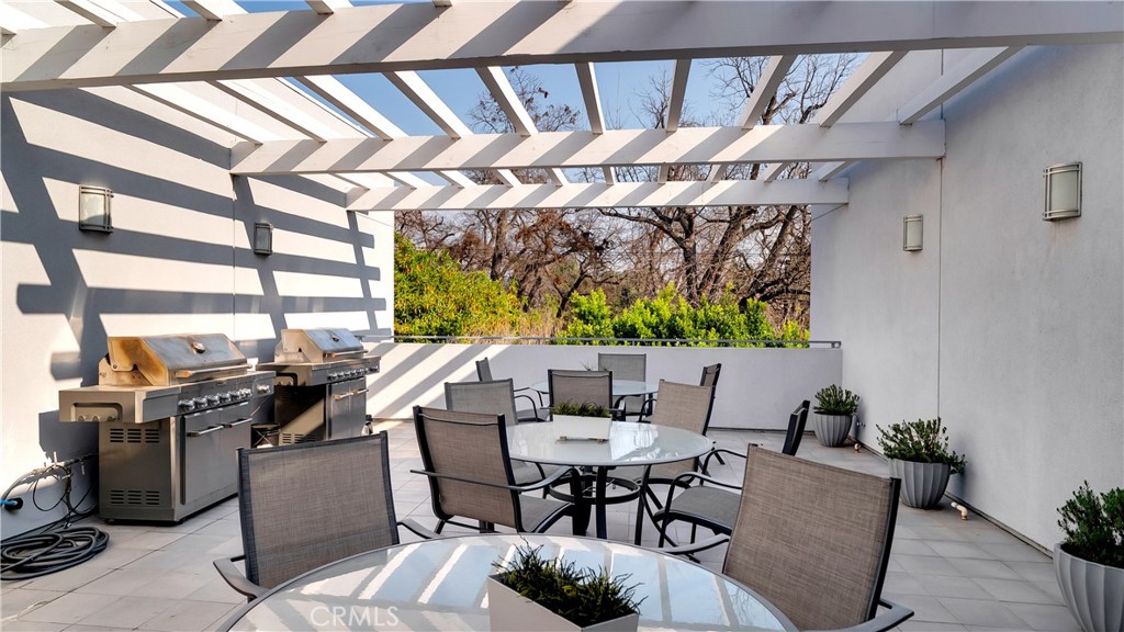 4240 Laurel Canyon Boulevard 306