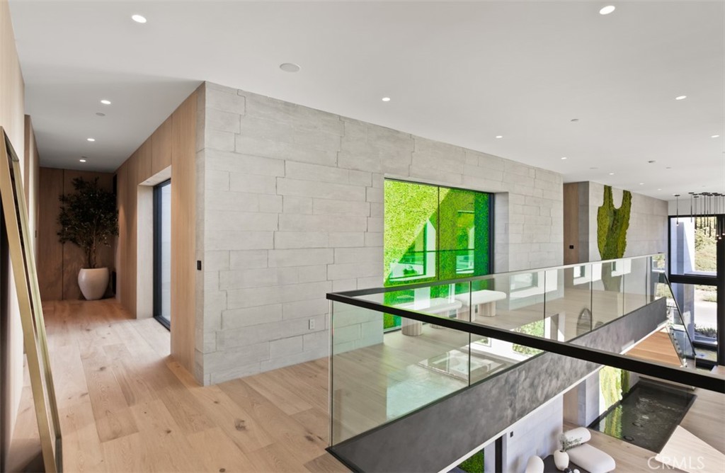 53 Montecito