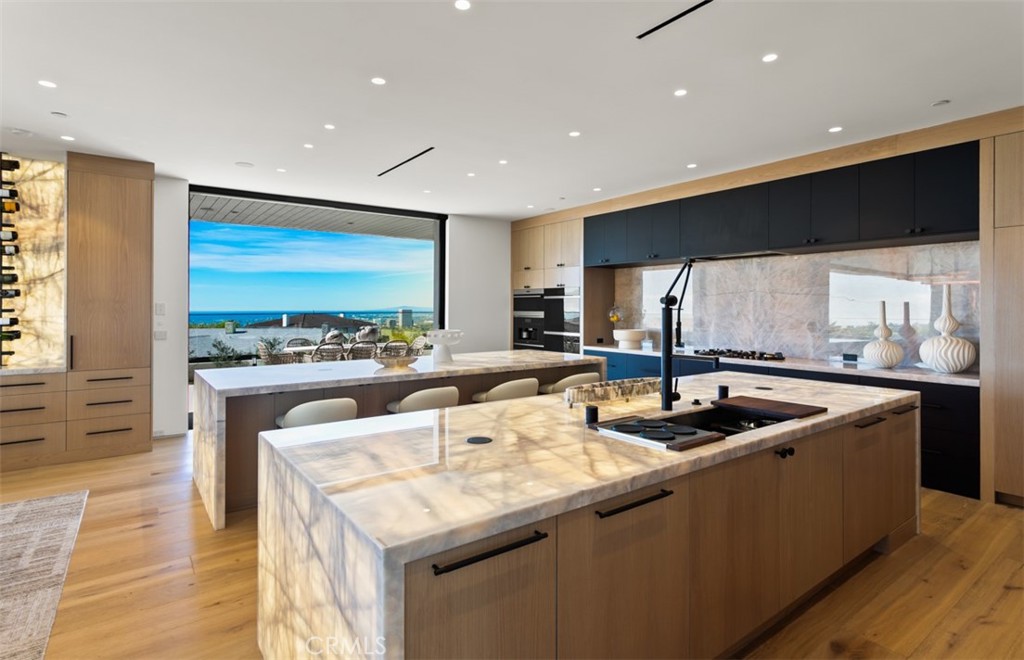53 Montecito