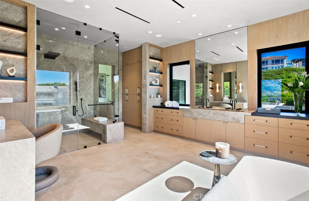 53 Montecito