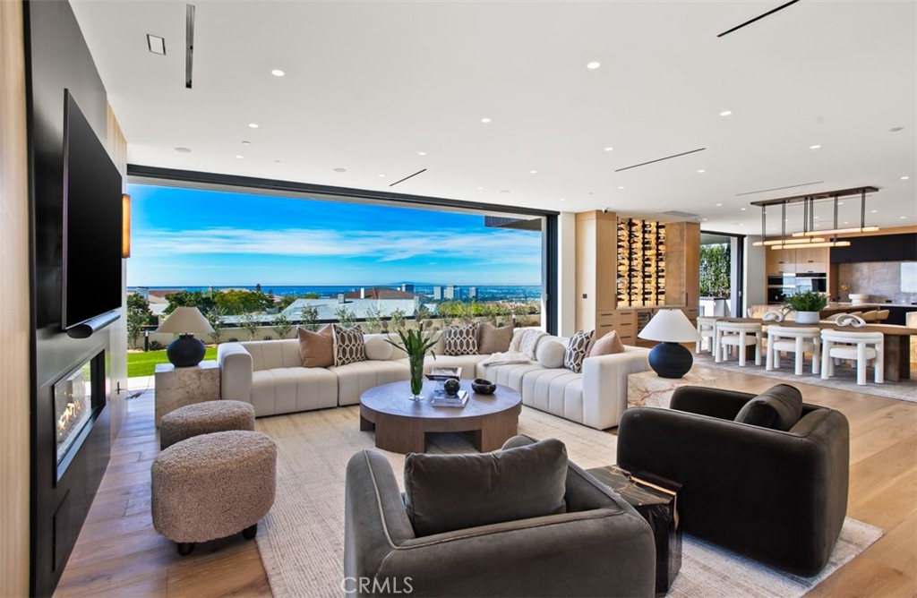 53 Montecito