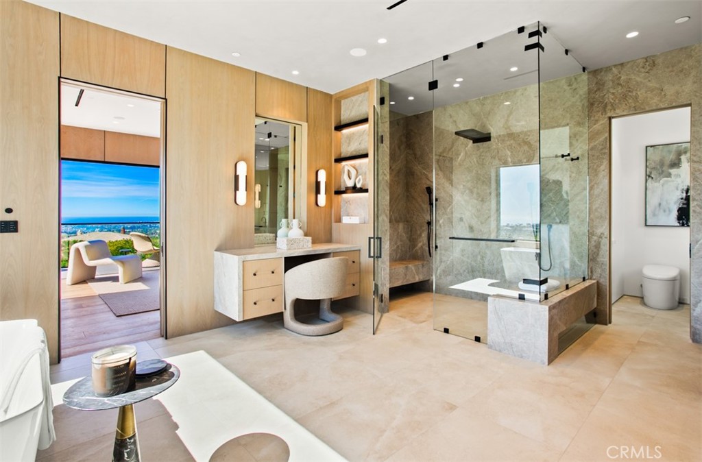 53 Montecito