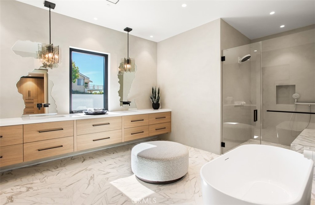53 Montecito