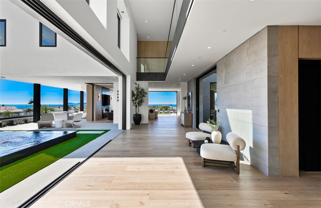 53 Montecito