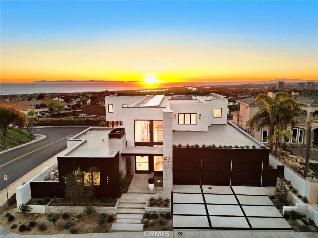 53 Montecito