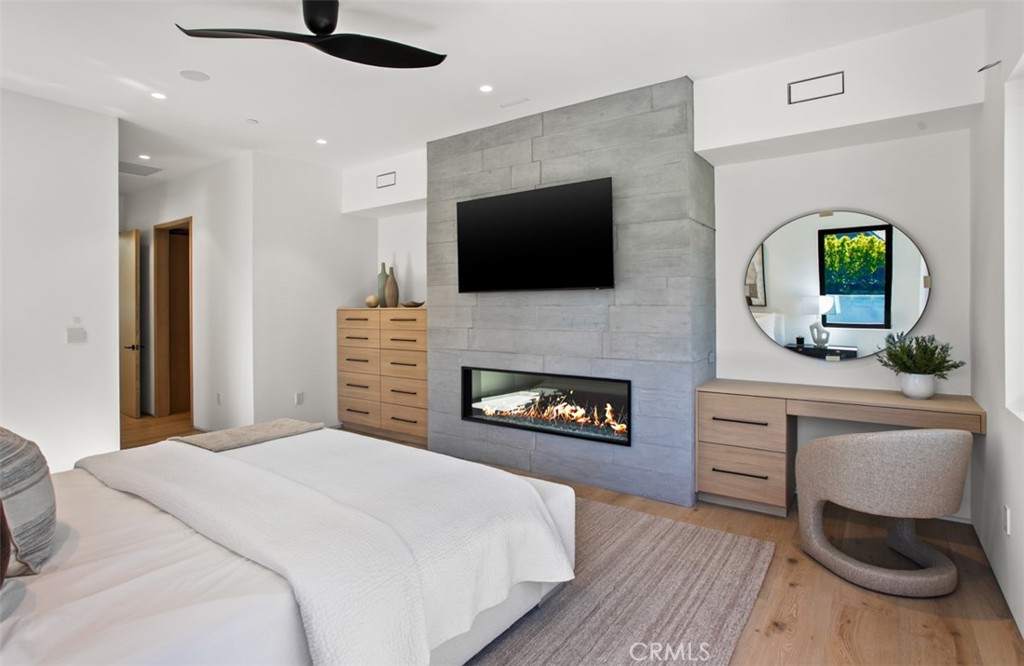 53 Montecito