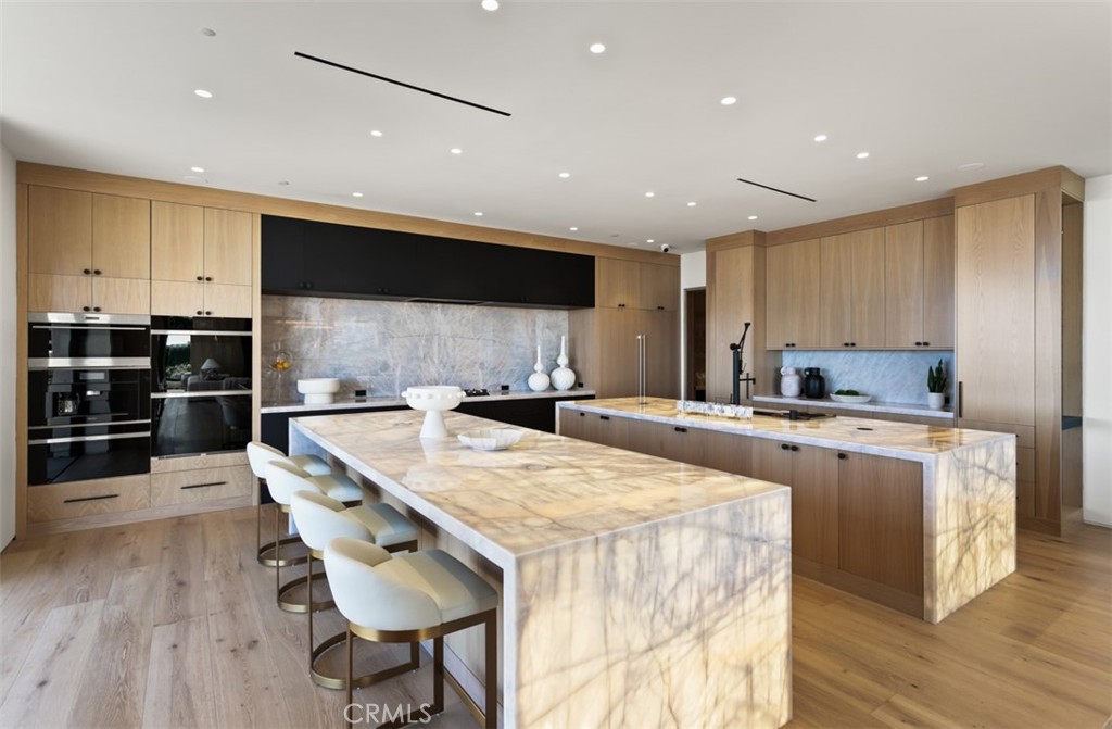 53 Montecito