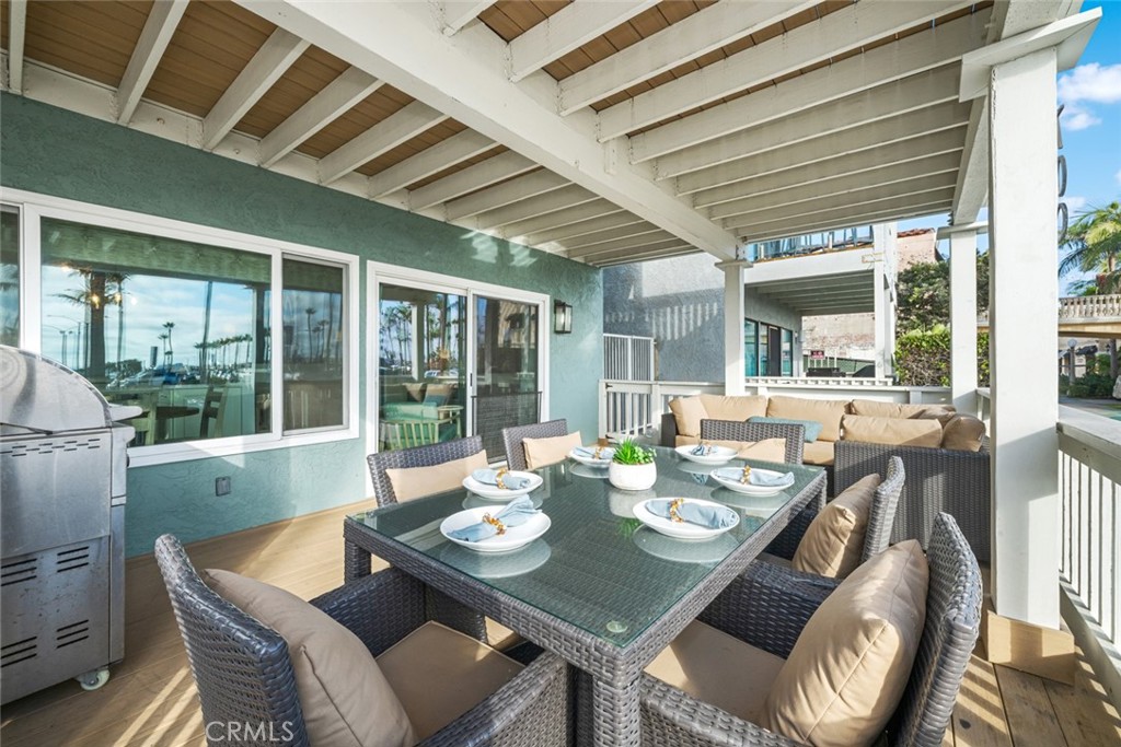 700 E Oceanfront