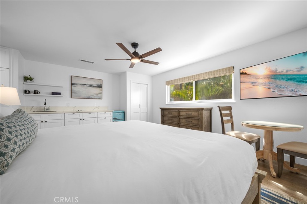 700 E Oceanfront