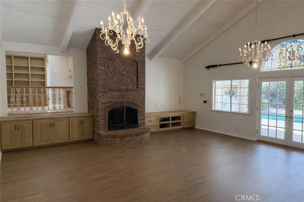 26421 Broken Bit Lane