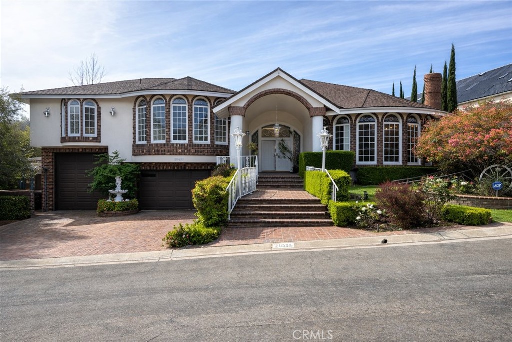 26421 Broken Bit Lane