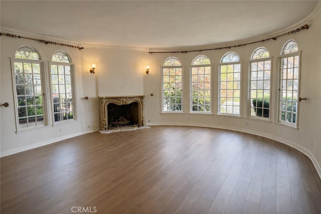 26421 Broken Bit Lane