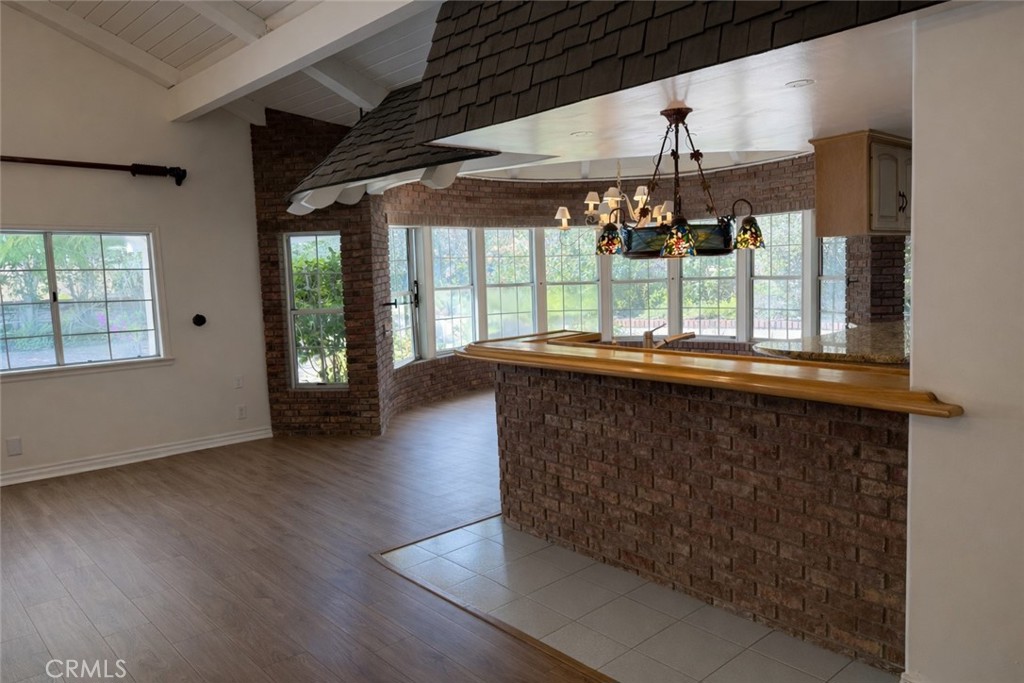 26421 Broken Bit Lane