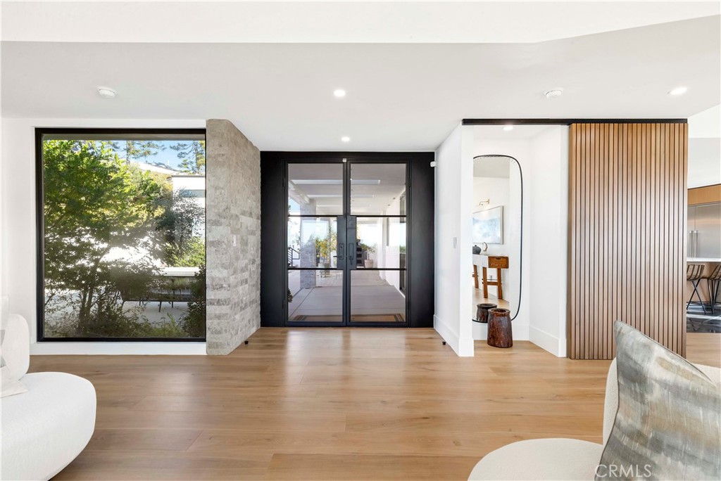 2720 Pebble