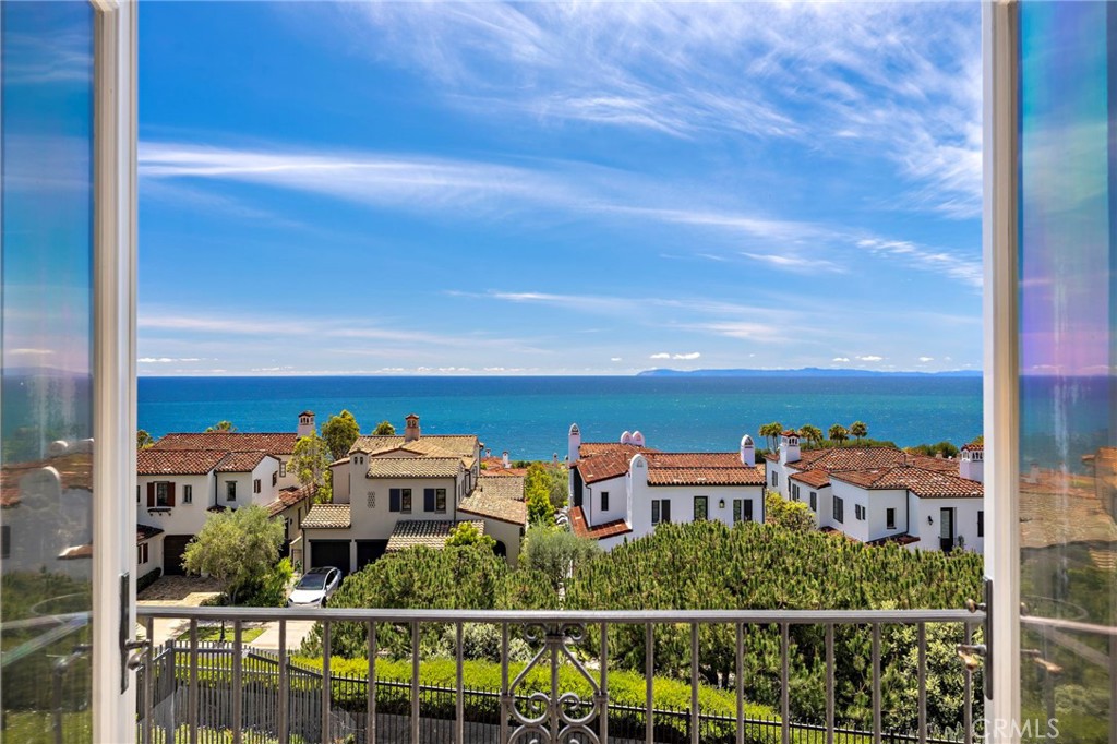 28 Surfspray Bluff