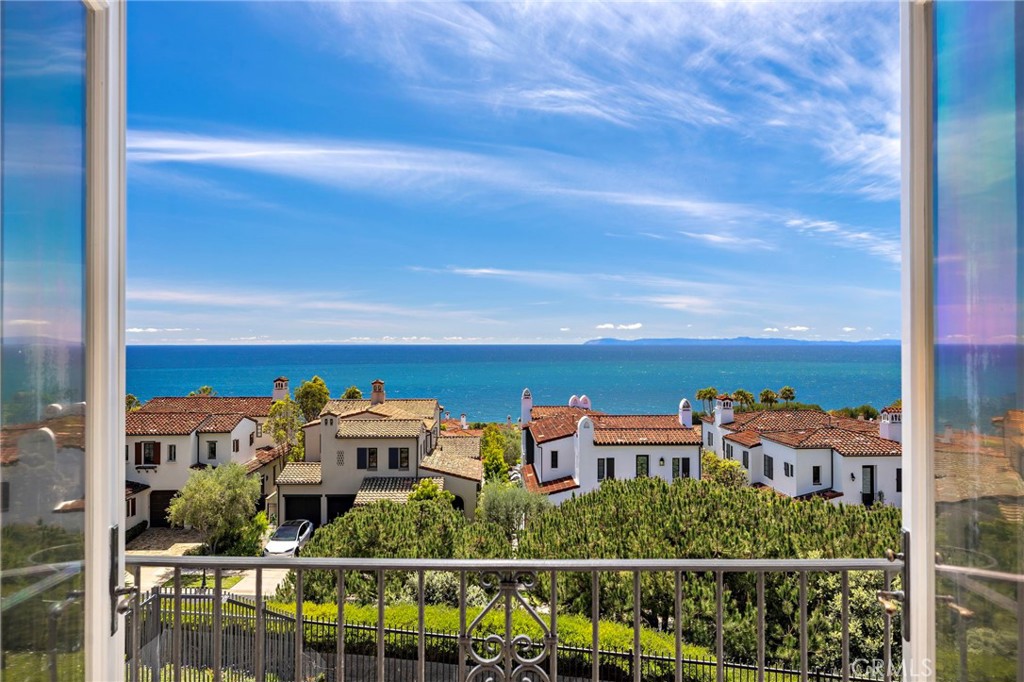 28 Surfspray Bluff
