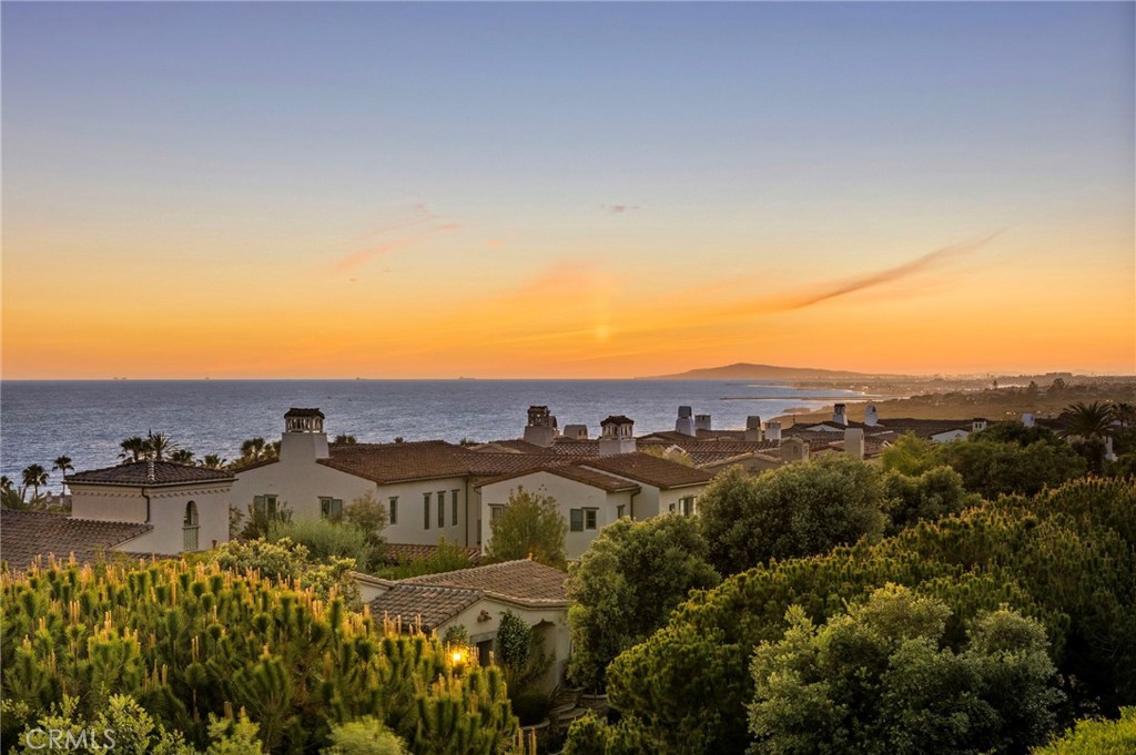 28 Surfspray Bluff
