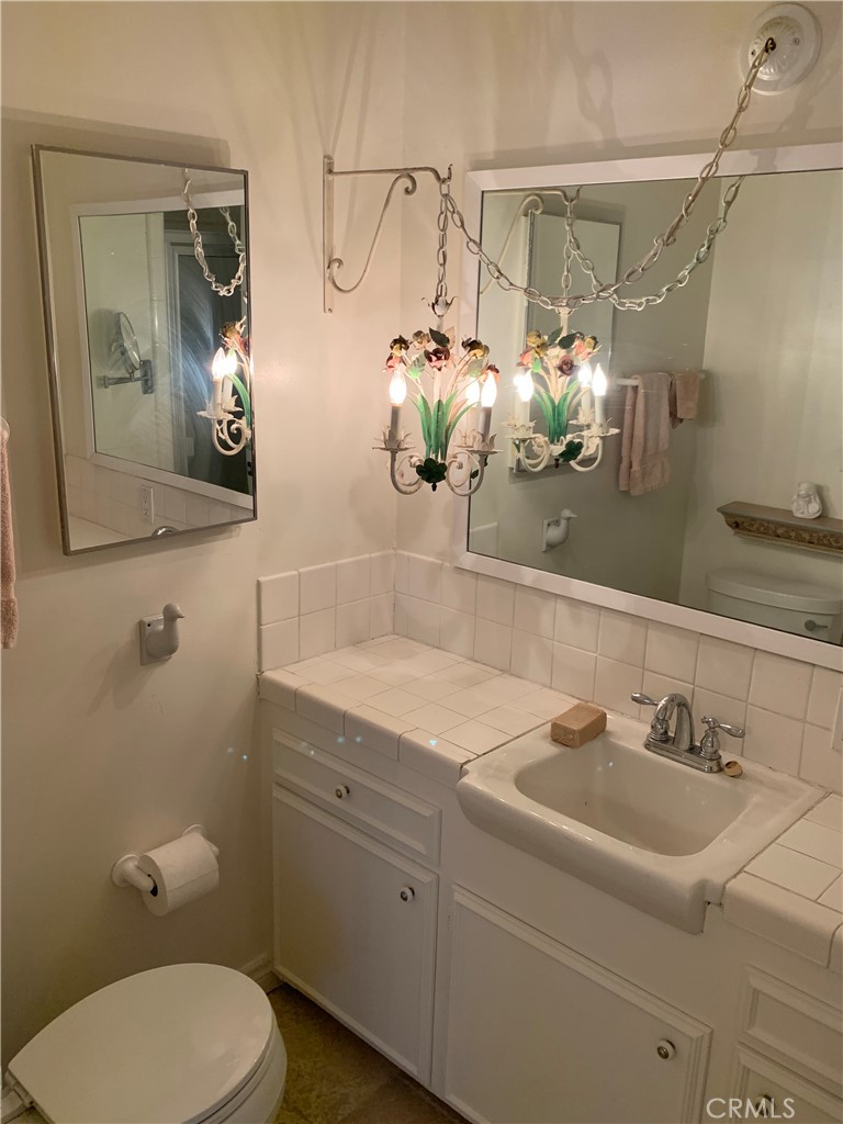 1741 Tustin Avenue 49