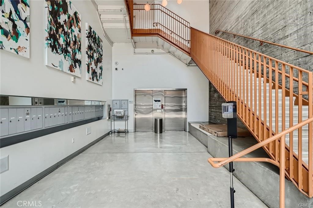 901 Hancock Avenue 209