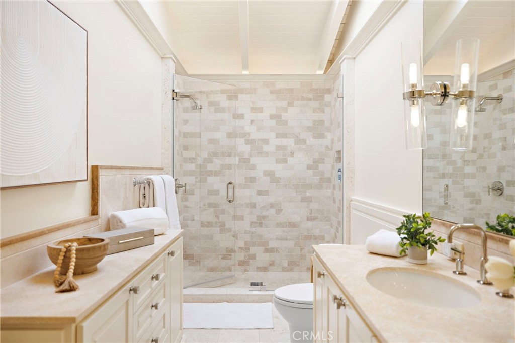 115 Emerald Bay