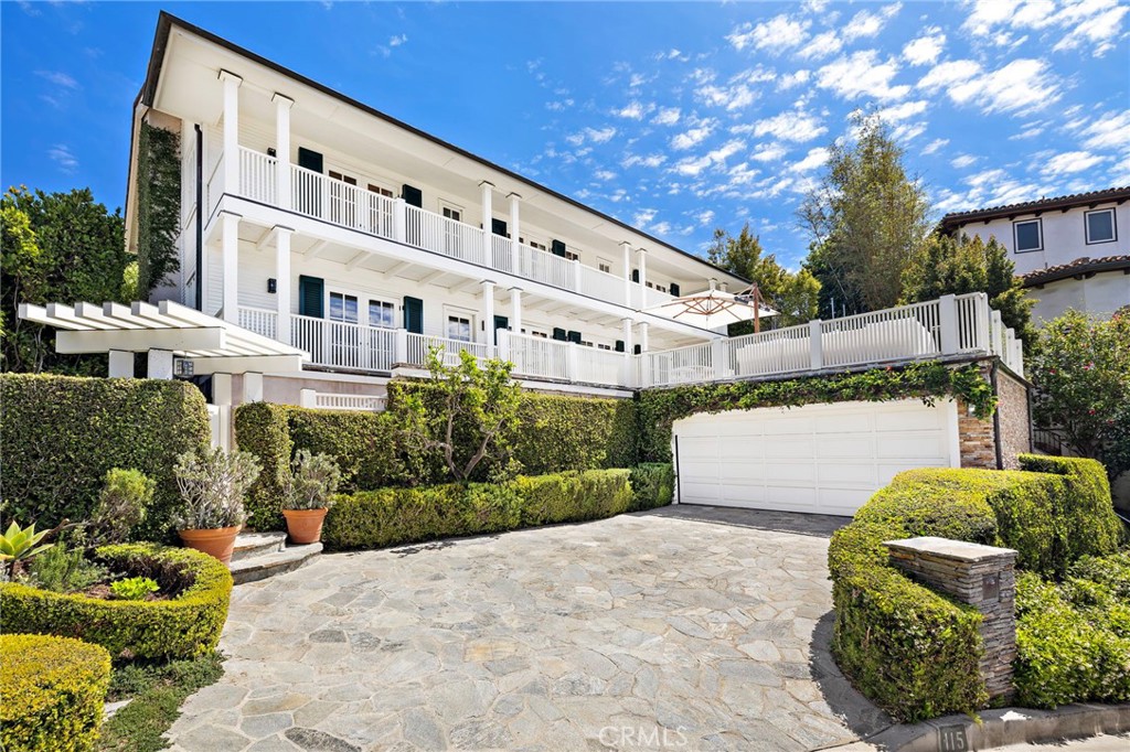 115 Emerald Bay