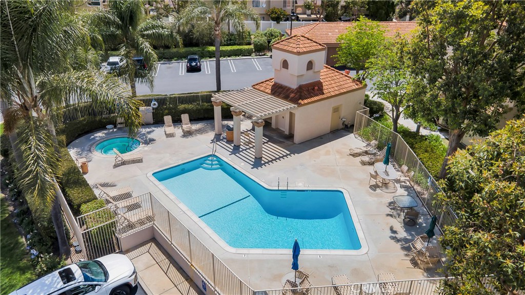 26342 Forest Ridge