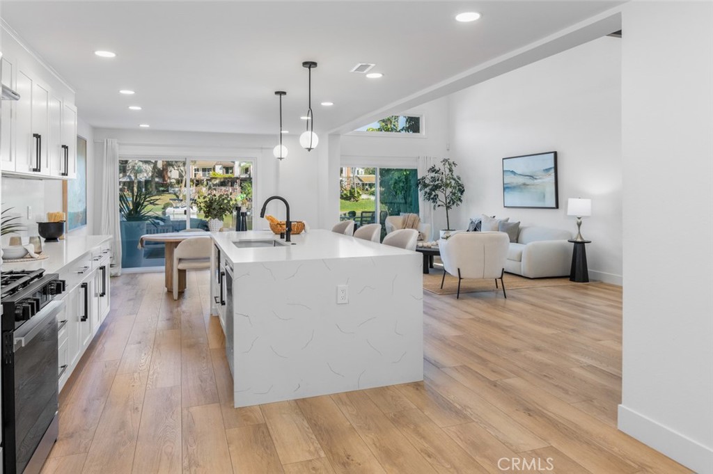 22526 Lake Forest Lane