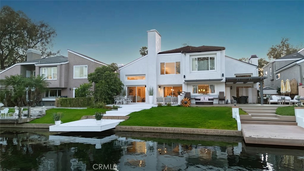 22526 Lake Forest Lane